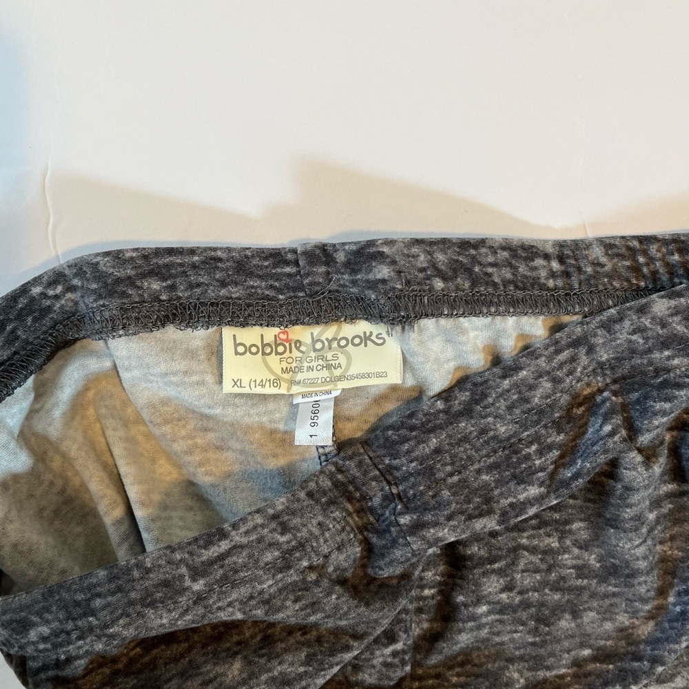 Bobbie Brooks Heathered Dark Gray Kids Leggings - Picture 4 of 6